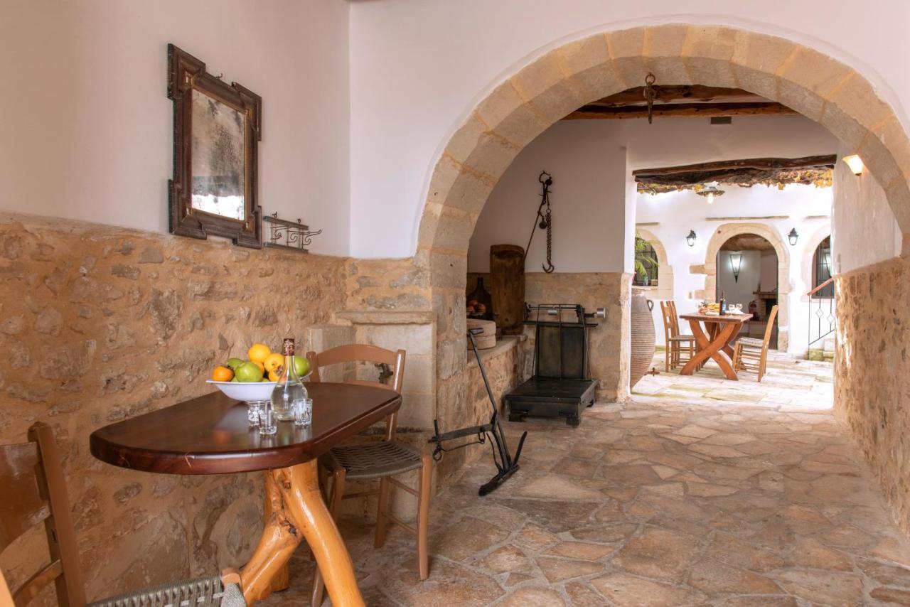 Grapevine Villa Gavalochori エクステリア 写真